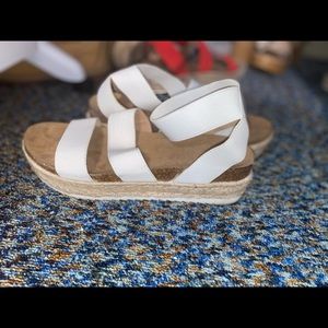 Womens sandals